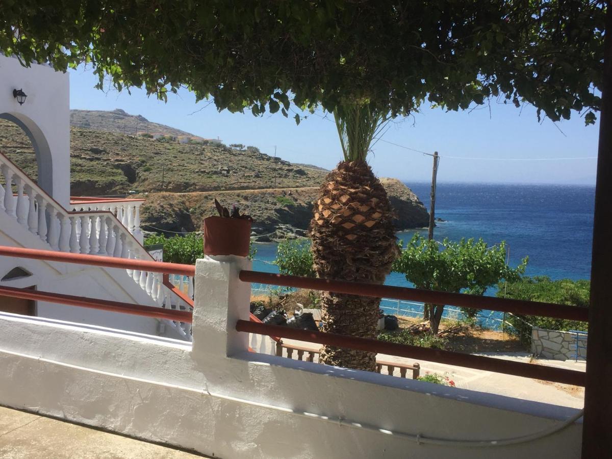 Bonatsa Andros Apartmán Batsíon