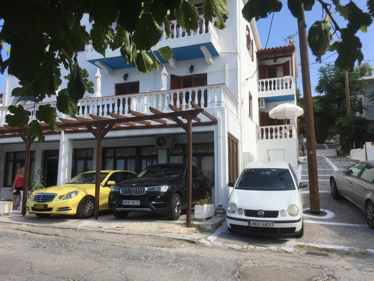 Bonatsa Andros Apartmán Batsíon
